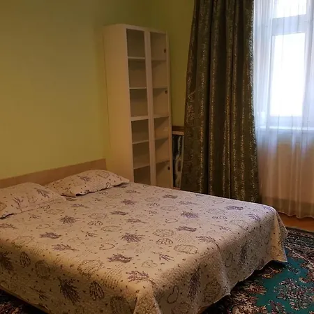 Byt V Centru Karlových Varů Apartmán *